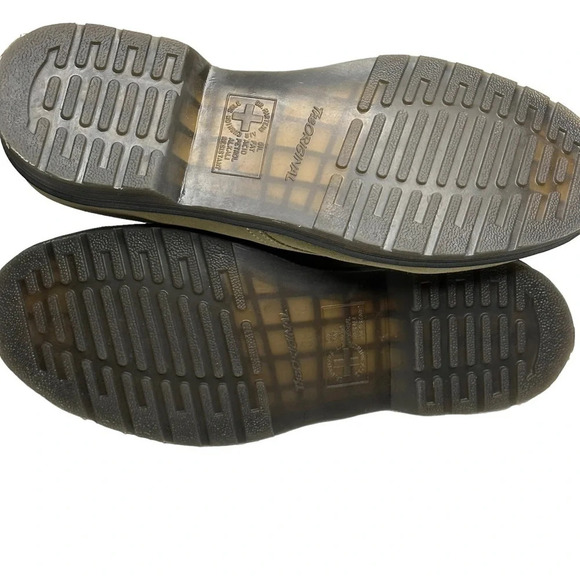 Dr. Martens Men's 1461 Oxford  in Pale Olive.  Sz: 12 - Picture 7 of 12